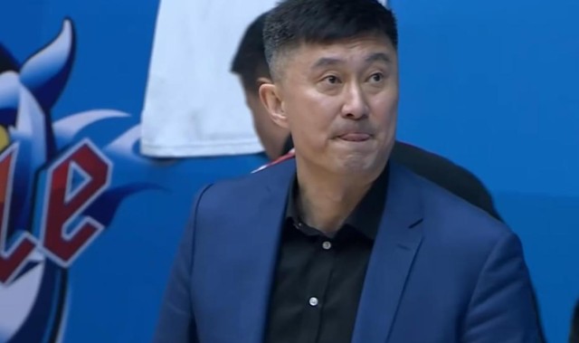 九游APP-4场连续0分！为何国家队著名射手被杜锋用成废人？球迷一针见血