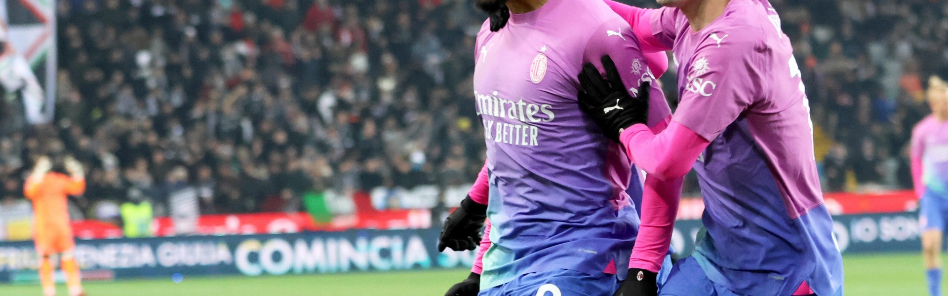 九游游戏-隆戈：维拉有意引进奇克，米兰方面目前不考虑租借交易